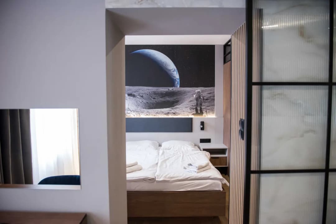 Apartament typu deluxe co to znaczy – poznaj luksusowe cechy i usługi