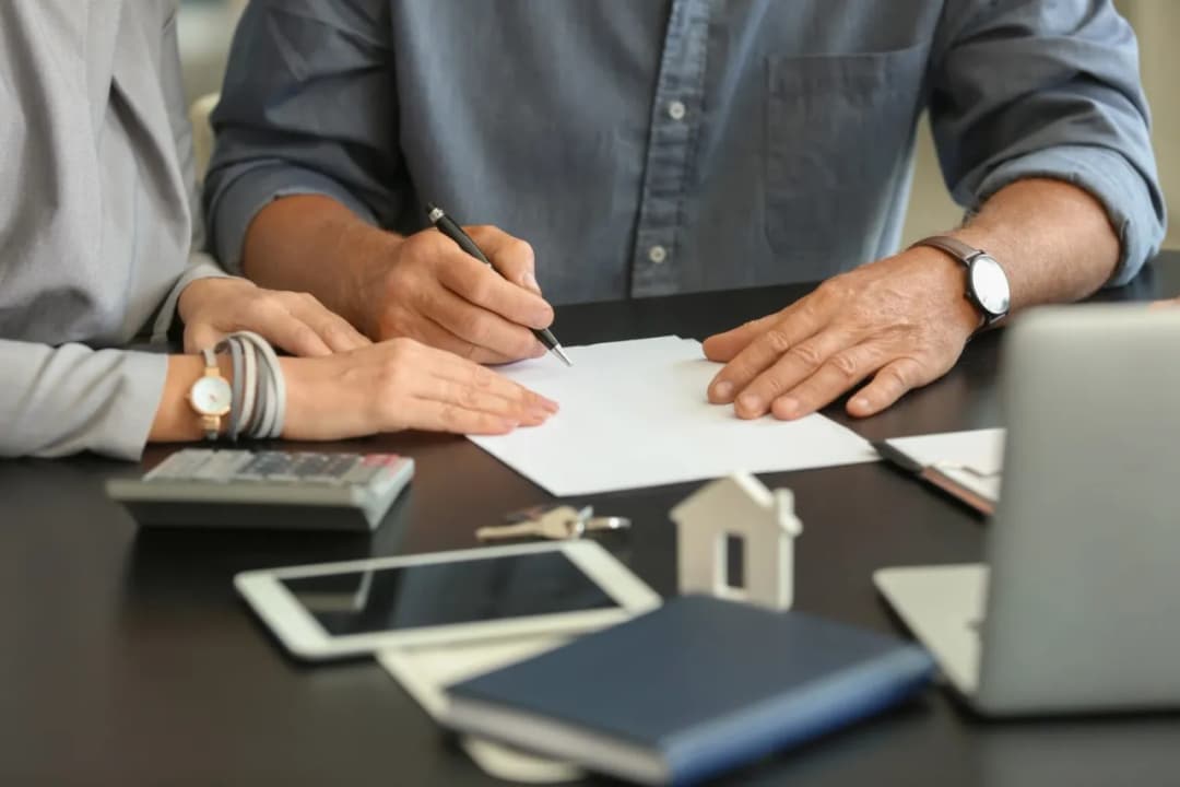 Ile procent bierze biuro nieruchomości? Zaskakujące stawki prowizji