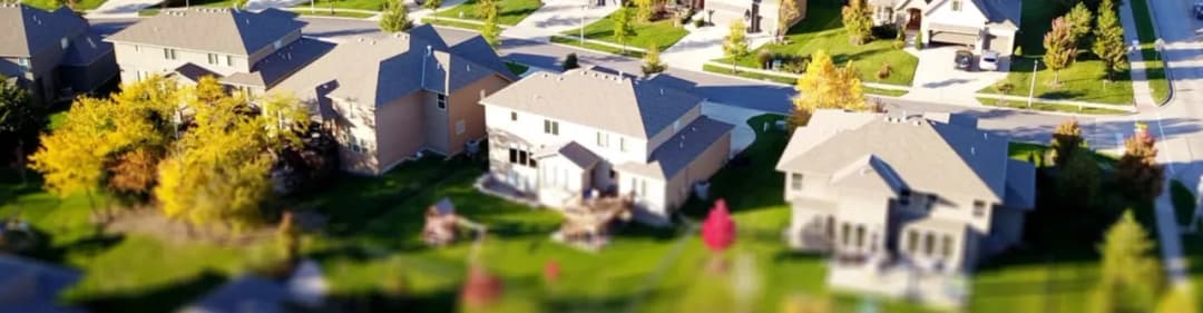 Jak zostać agentem nieruchomości i uniknąć najczęstszych błędów