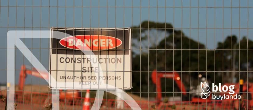 Jak szybko sprzedać działkę i uniknąć problemów prawnych