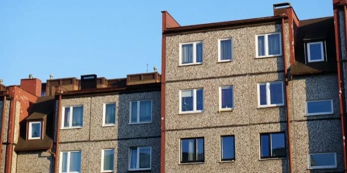 Czy komin jest częścią wspólną nieruchomości? Zrozum prawne obowiązki